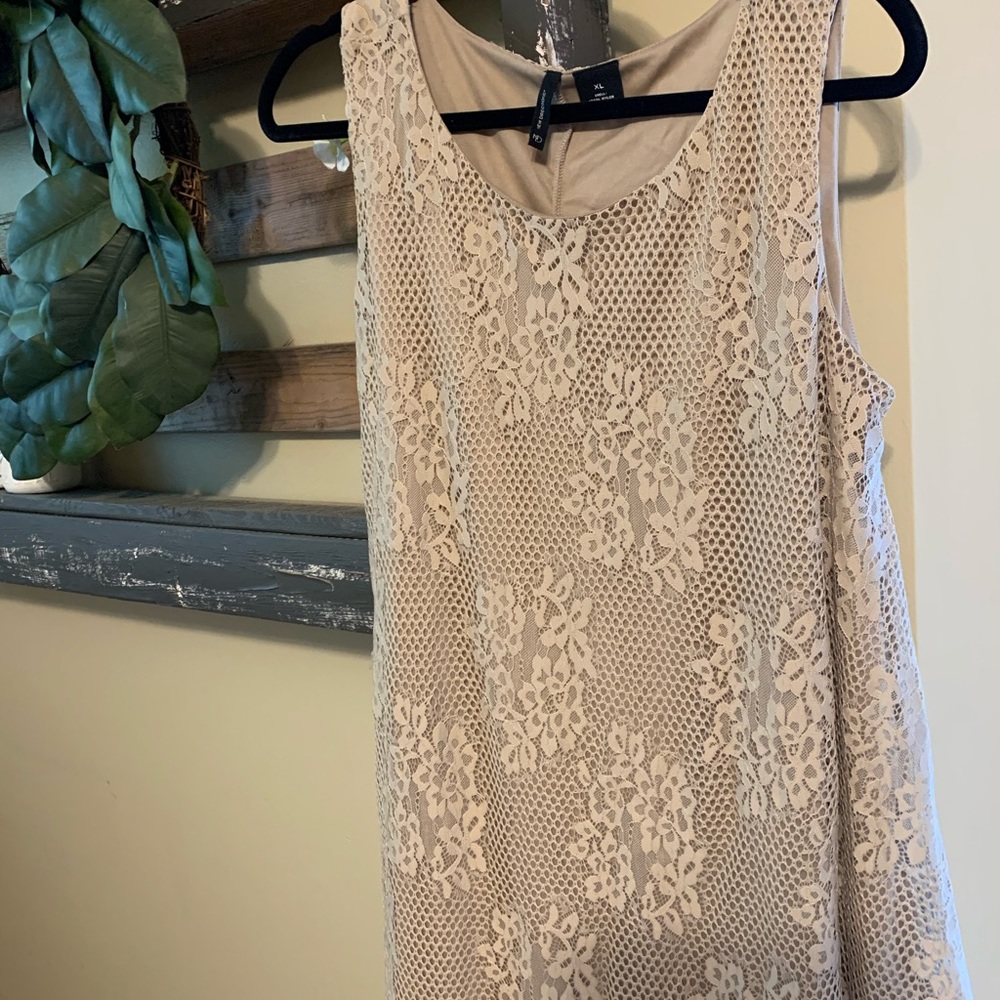 So cute to pair with a black leather jacket!